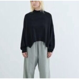 Roucha Tran Black Oversized Crewneck Wool Sweater Size C / Large